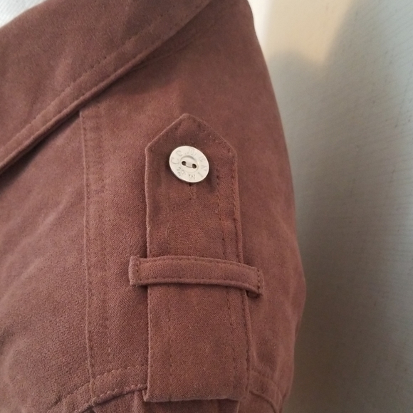 A27 - Denim & Co button up shirt - Picture 4 of 6